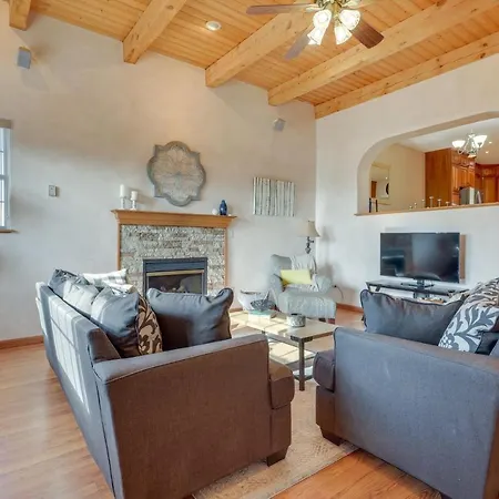 Holiday home Sanctuary Fireplace And Outdoor Kitchen! Santa Fe