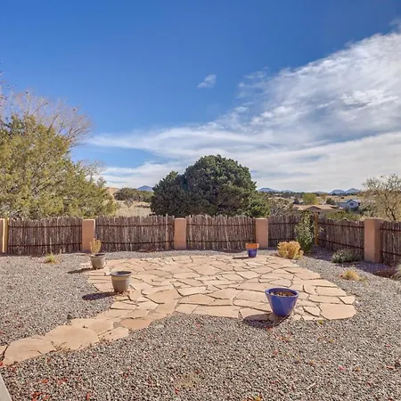 Holiday home Sanctuary Fireplace And Outdoor Kitchen! Santa Fe